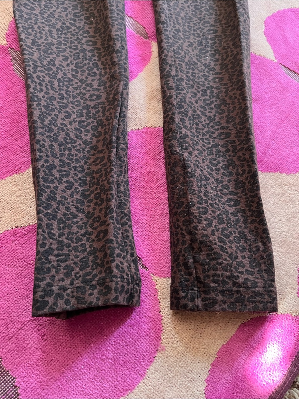 LOFT Leopard Ponte Pull on Pants size XS - Picture 9 of 9